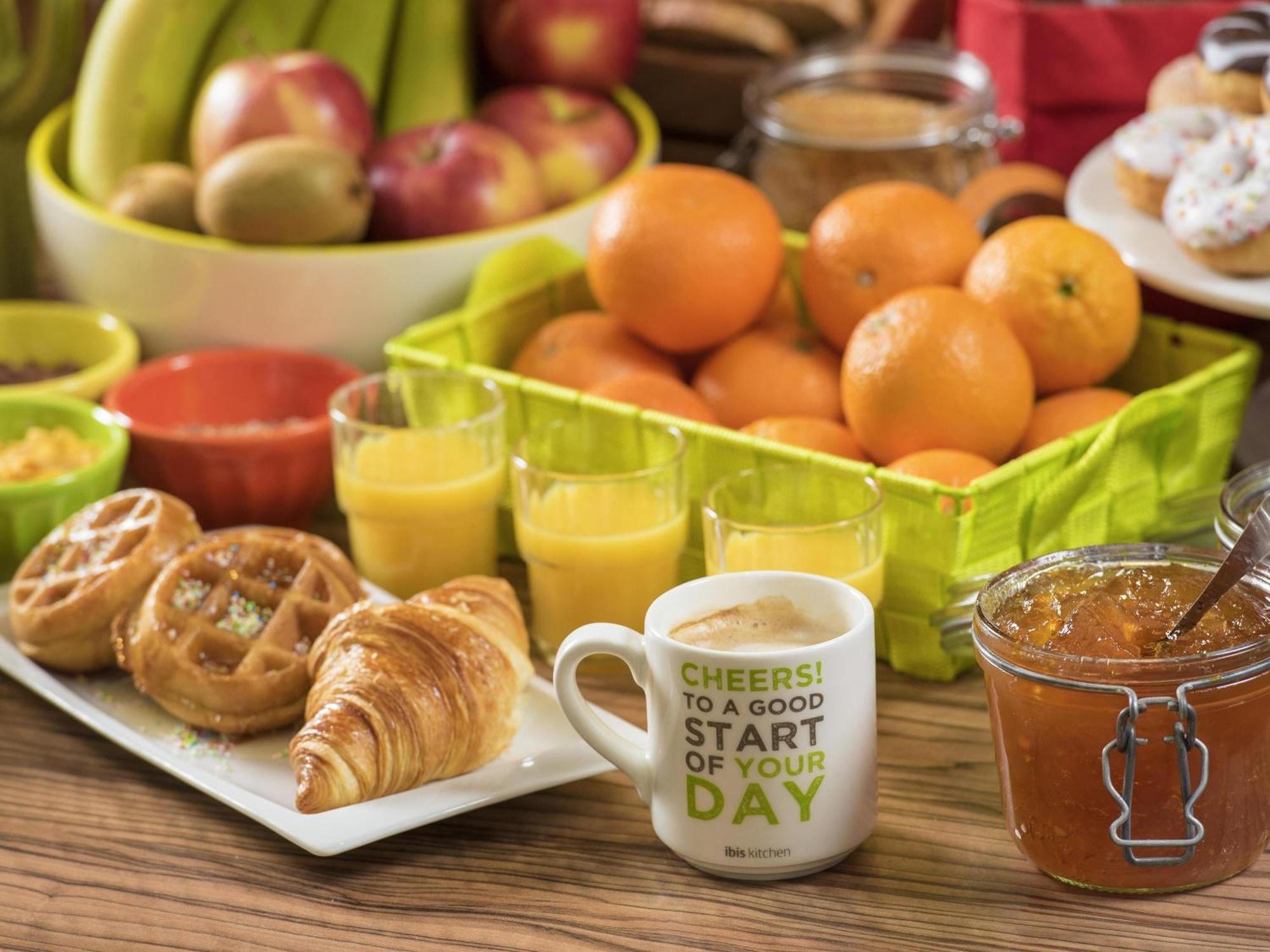 Ibis Styles Centre 3*